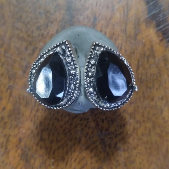 Large Black Tear Drop Earrings - Picture 1 of 3